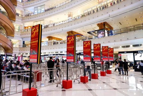 18小時，破百億 百貨業的奇跡與啟示